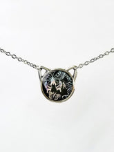 Load image into Gallery viewer, Reversible Holo Foil Mood Kitty Head Collar Necklace
