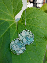 Load image into Gallery viewer, Blue Hydrangea Round Marquise Earrings
