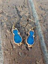 Load image into Gallery viewer, Iridescent Foil Kitty Bezel Drop Earrings
