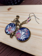 Load image into Gallery viewer, Round Mood Changing Tropical Flower &amp; Hummingbird Charm Earrings
